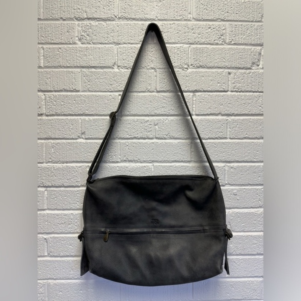 Efika Unisex Leather Messenger Bag - Grey